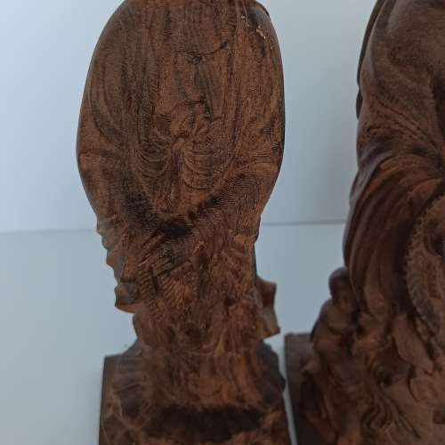 一手三個沉香木雕觀音/佛公， 好雕刻工，清貨價 共售1000 元。單一個如照片顯示。n...