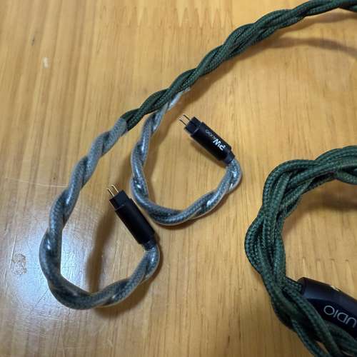 賣95%新Pw audio meet agains耳機線或交換Sony z1r耳機