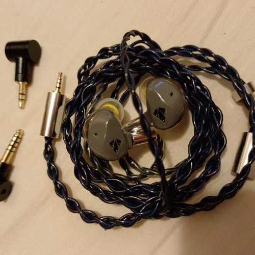 Spear Labs Asl 4.5一圈四鐵耳機