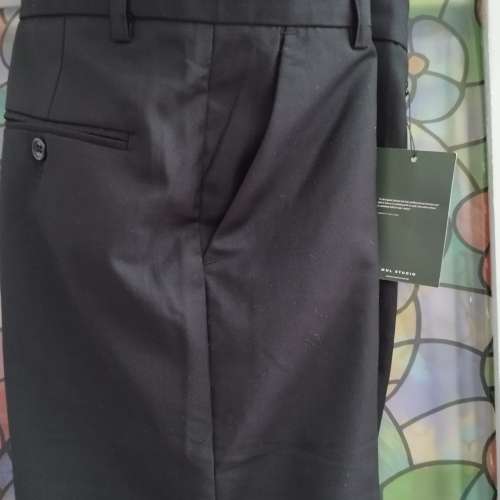 全新MNL 男裝西裝褲New Male pants bottoms (office look)