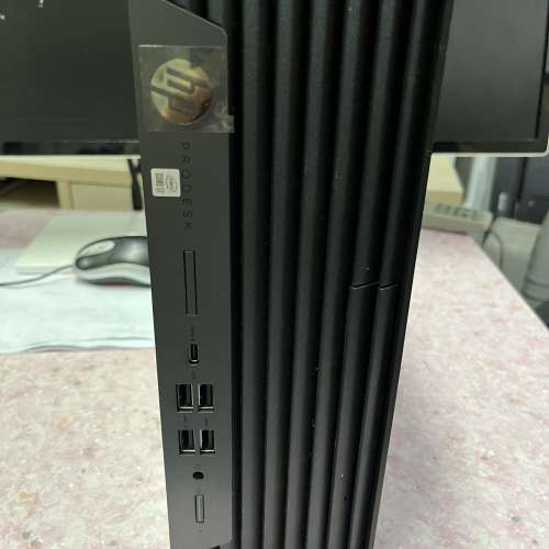 HP ProDesk 600 G6 Small Form Factor PC i7十代 i7-10700 8GB 500GB m2.ssd