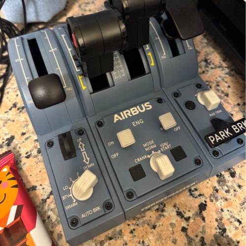 THRUSTMASTER TCA Captain Pack X Airbus  (PC/XB)