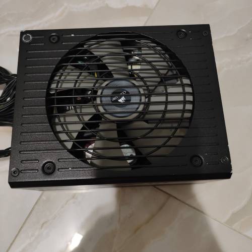 Corsair 750W Gold Fully Modular PSU rm750i 電腦火牛
