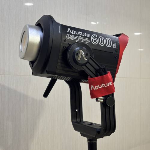 Aputure 600D