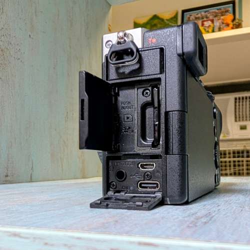 Sony A7C 全片幅輕巧入門相機 like new