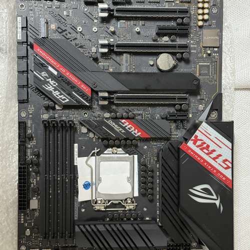 二手 ASUS STRIX Z490-H Z490 DDR4 LGA1200 ATX MB