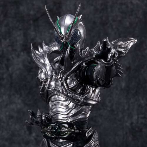 S.H.Figuarts KAMEN RIDER SHADOWMOON…////
