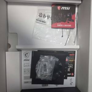 放MSI MAG B550 TOMAHAWK