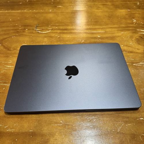MacBook Air M2 2022 8GB RAM 256GB SSD