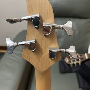 yamaha RBX 270F Fretless Bass