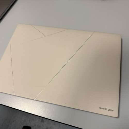 Zenbook S14 ASUS Ultra 7 258v