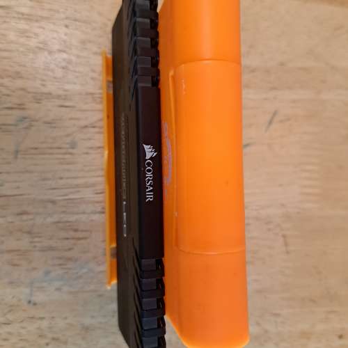 VENGEANCE LED DDR4 16GB