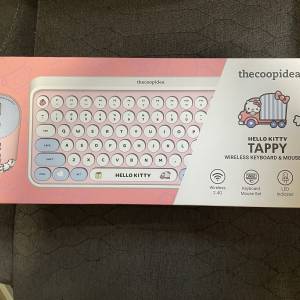 thecoopidea x Hello Kitty keyboard