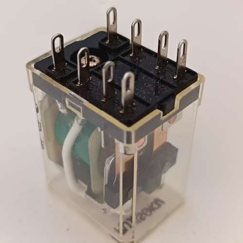 全新繼電器Relay（電磁開關器）