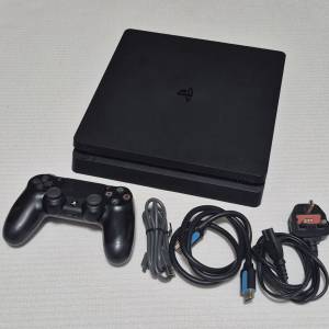 PS4 slim