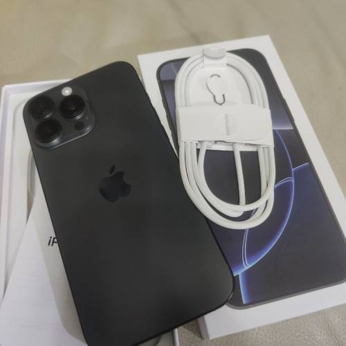 iPhone 16 pro max 512 gb 黑