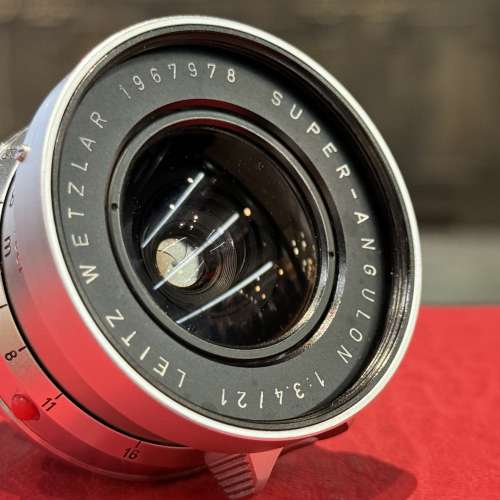 Leica Super-Angulon M 21mm f3.4 Silver Lens Yr.1963 Germany with original hood