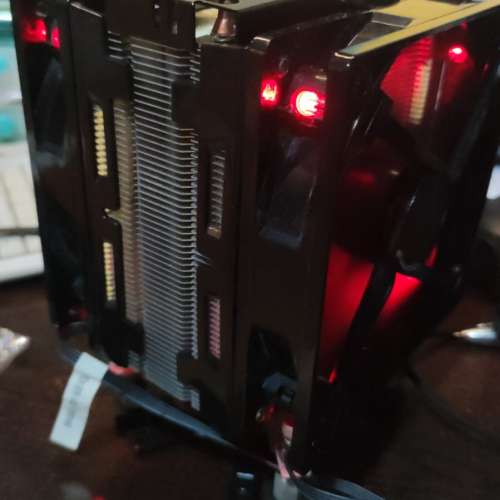 Cooler Master 雙風扇CPU散熱器 紅光