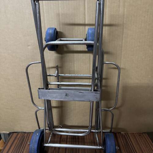 實心不鏽鋼枝搬運手拉車，可接埋載貨盤，打開100 x 38 x 32 cm，高x深x寬，九成新...