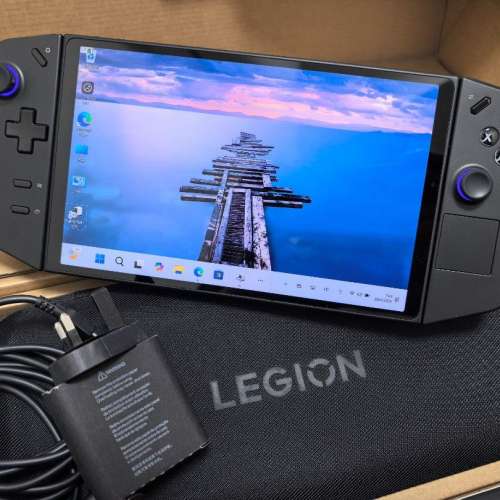 Lenovo Legion go 1TB 香港行貨 非常新淨