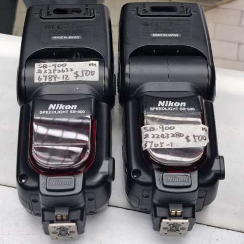 NIKON SB-28 FLASH  NIKON SPEEDLIGHT SB-900  NIKON SPEEDLIGHT SB-800
