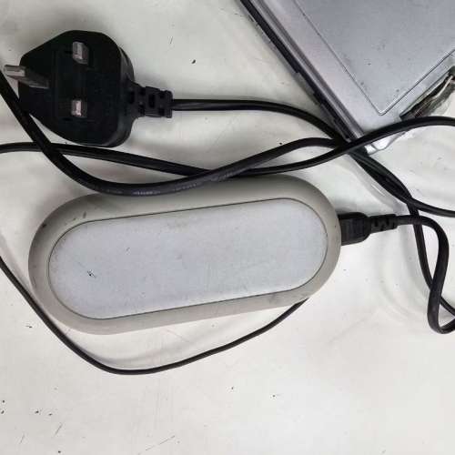 新淨全正常 香港samsung三星x50原裝筆記本連火牛 laptop with original power adapter