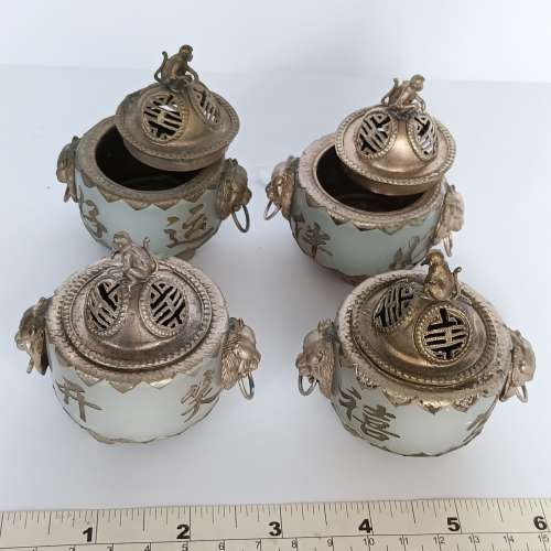 清理古舊 存貨，一手四個玉包銅框香爐，高约3寸，可作擺件，燒香。四個共售500元，...