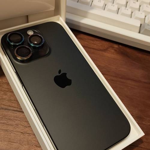 iPhone 16 Pro 256GB 黑色鈦金屬 行貨全套有盒