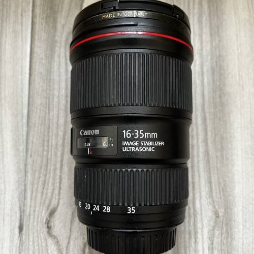 Canon Lens EF16-35mm 1:4L IS USM WITH FILTER