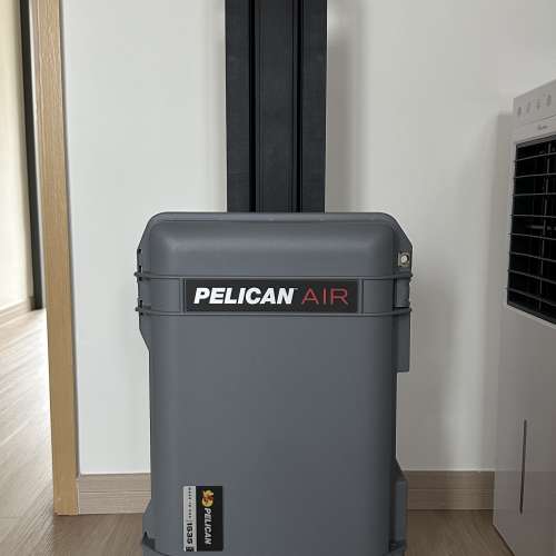 Pelican Air 1535 Case with Foam - Silver 灰色少用 連保護綿