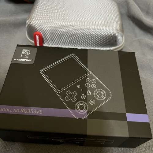 全新Anbernic RG 353vs 復古Gameboy灰色 跟256GB卡 11000隻game 由街機超任到PSP 都...
