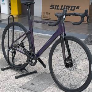 最新電變款 2025 JAVA SILURO 6 TOP 魚雷6 電變24速 桷軸油剎碳叉鋁合金公路車 送水...