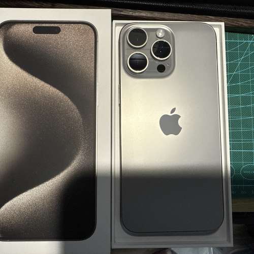 iPhone 15 pro max 512G 釱金屬色 送保護貼+大量機殼