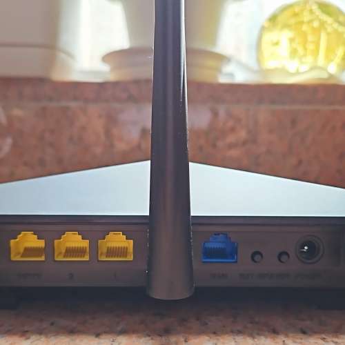 Sell: Tender WiFi Router