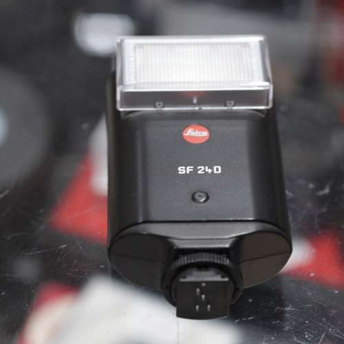 Leica SF 240 Flash(Used)
