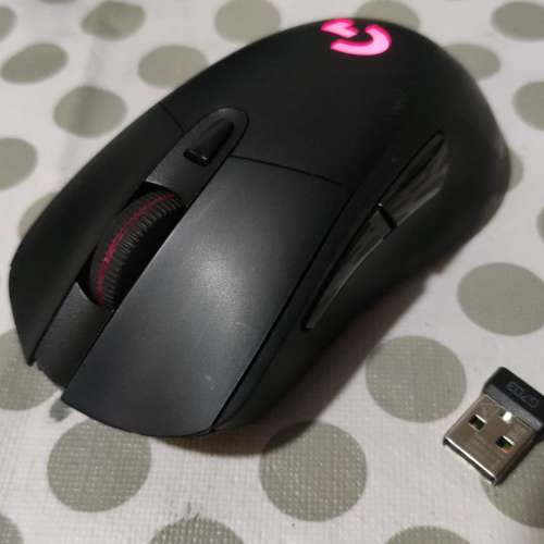 Logitech G G703 Lightspeed 無線遊戲滑鼠 (感應器: PMW3366)