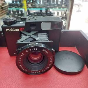 MAKINA 67 PLAUBEL NIKKOR 80MM F2.8 觀景清 玻璃靚