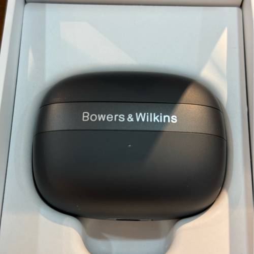 Bowers&Wilkins Pi8(black)