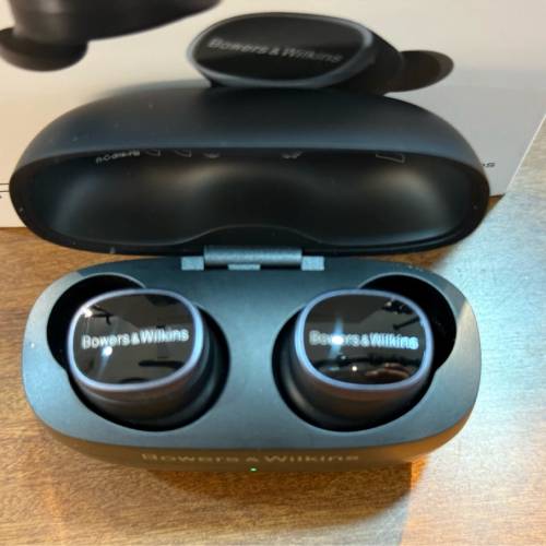 Bowers&Wilkins Pi8(black)