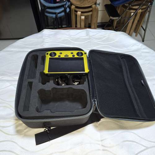 DJI air2s 暢飛版， 剛從大疆換來新機。