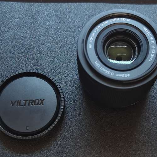 Viltrox 40mm F2.5 Sony FE Mount 新淨全套 送復古遮光罩
