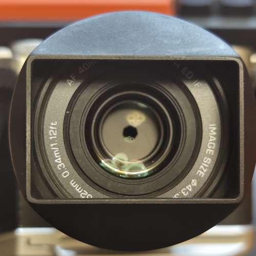 Viltrox 40mm F2.5 Sony FE Mount 新淨全套 送復古遮光罩