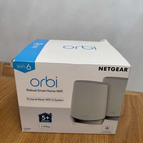 （有單有保養）Netgear Orbi RBK752 MeshwiFi 6專業級三頻路由器（2件裝）AX4200