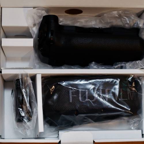 Fujifilm X-H1 (Body) w/ vertical grip