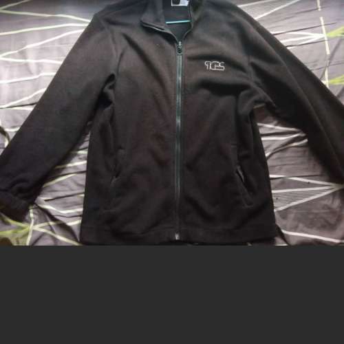 鄧鏡波學校冬季外套 大碼