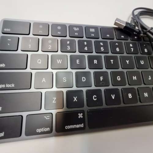 Apple Magic Keyboard