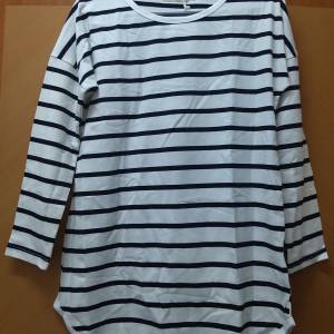 全新黑白間條長袖T-Shirt 上衣 T恤 襯衫 襯衣 tee恤 長袖衫