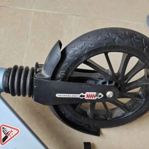 踏板車 有 前後避震 手殺車