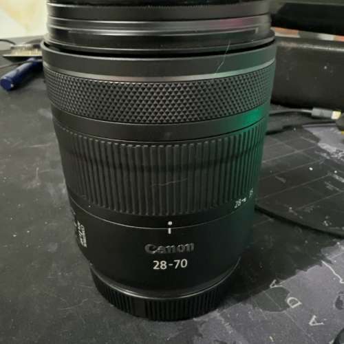 Canon rf28-70 f/2.8