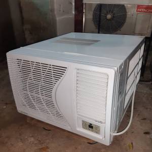 8成新RYOBISHI 菱機2.5匹變頻冷氣機